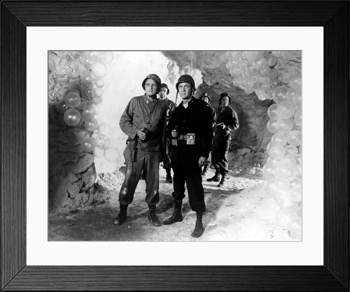 Framed Print : INVADERS FROM MARS, Morris Ankrum (left), 1953, soldiers looking for the invaders Framed Print : INVADERS FROM MARS, Morris Ankrum (left), 1953, soldiers looking for the invaders