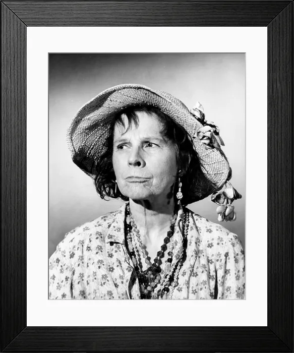 Framed Print : INSIDE DAISY CLOVER, Ruth Gordon, 1965 Framed Print : INSIDE DAISY CLOVER, Ruth Gordon, 1965