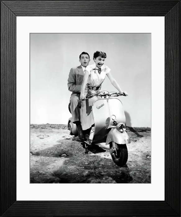 Framed Print : ROMAN HOLIDAY, Audrey Hepburn, Gregory Peck, 1953