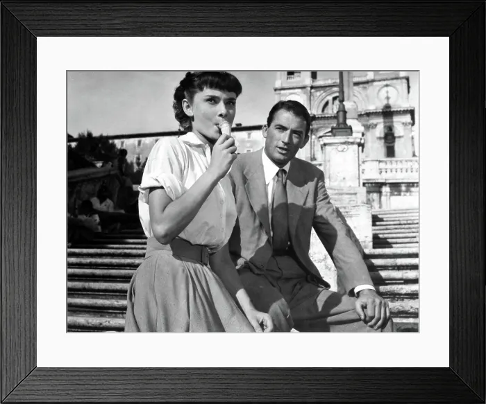 Framed Print : ROMAN HOLIDAY, Audrey Hepburn, Gregory Peck, 1953