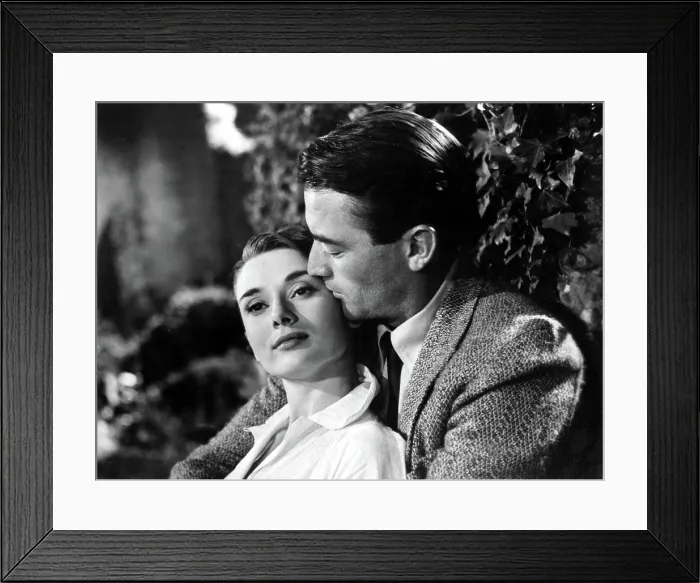 Framed Print : ROMAN HOLIDAY, Audrey Hepburn, Gregory Peck, 1953 Framed Print : ROMAN HOLIDAY, Audrey Hepburn, Gregory Peck, 1953