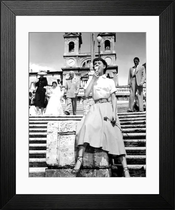 Framed Print : ROMAN HOLIDAY, Audrey Hepburn, Gregory Peck, 1953