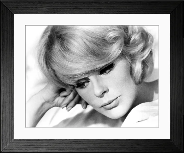 Framed Print : THE MONEY TRAP, Elke Sommer, 1965 Framed Print : THE MONEY TRAP, Elke Sommer, 1965