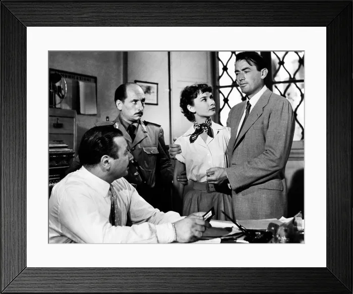 Framed Print : ROMAN HOLIDAY, Audrey Hepburn, Gregory Peck, 1953