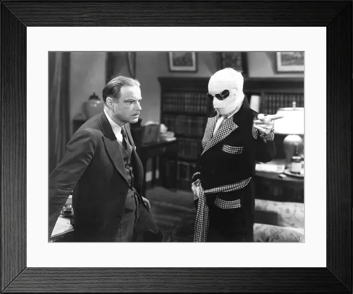 Framed Print : THE INVISIBLE MAN, William Harrigan, Claude Rains, 1933 Framed Print : THE INVISIBLE MAN, William Harrigan, Claude Rains, 1933