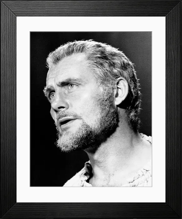 Framed Print : THE ROYAL HUNT OF THE SUN, Robert Shaw, 1969 Framed Print : THE ROYAL HUNT OF THE SUN, Robert Shaw, 1969