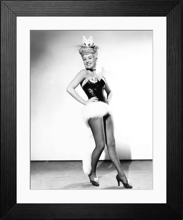 Framed Print : MOTHER WORE TIGHTS, Betty Grable, 1947, TM & Copyright 20th Century Fox Film Corp. / courtesy Everett Collection