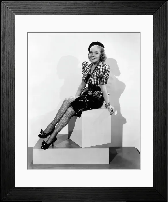 Framed Print : ROSE OF WASHINGTON SQUARE, Alice Faye, 1939, TM and copyright 20th Century Fox Film Corp. All rights reserved  /  Courtesy: Everett Collection