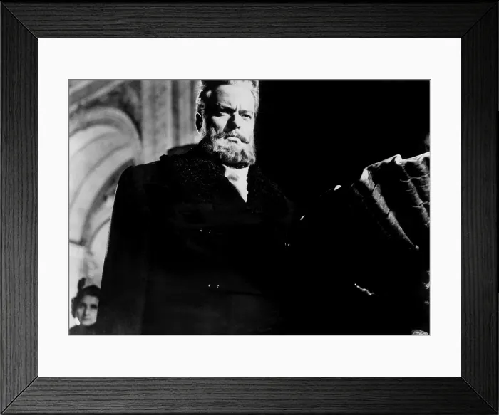 Framed Print : CONFIDENTIAL REPORT, (aka MR. ARKADIN), Orson Welles, 1955 Framed Print : CONFIDENTIAL REPORT, (aka MR. ARKADIN), Orson Welles, 1955