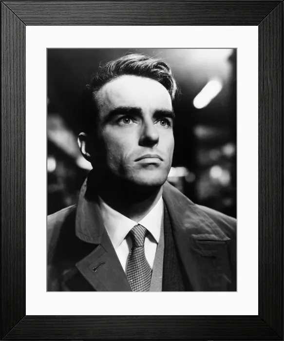 Framed Print : INDISCRETION OF AN AMERICAN WIFE, (aka STAZIONE TERMINI), Montgomery Clift, 1953