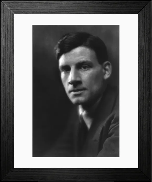 Framed Print : Siegfried Sassoon, British author, was one of the leading poets of the First World War