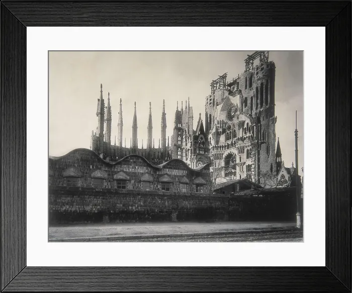 Framed Print : GAUDI i CORNET, Antoni (1852-1926). Sagrada Familia (Expiatory Temple of the Holy Family). 1884-1926. SPAIN. Barcelona. Expiatory Church of the Holy Family Framed Print : GAUDI i CORNET, Antoni (1852-1926). Sagrada Familia (Expiatory Temple of the Holy Family). 1884-1926. SPAIN. Barcelona. Expiatory Church of the Holy Family