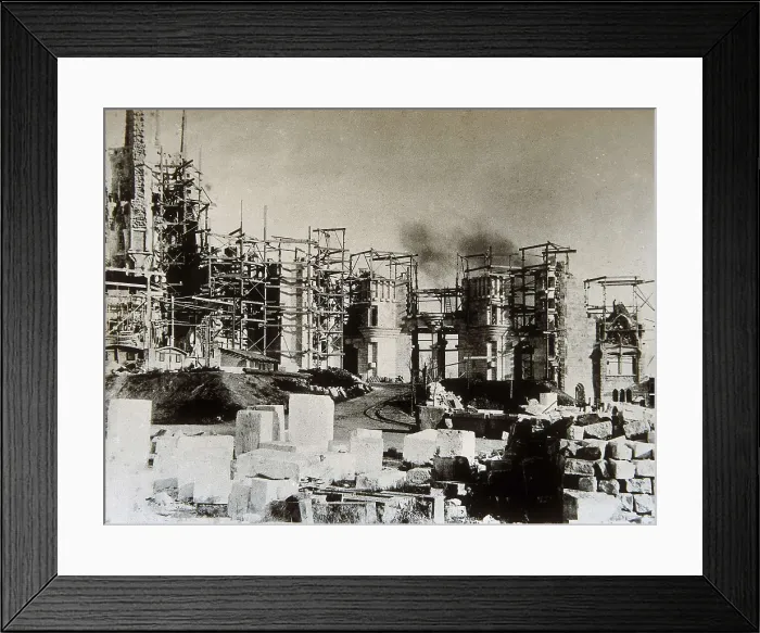 Framed Print : GAUDI i CORNET, Antoni (1852-1926). Sagrada Familia (Expiatory Temple of the Holy Family). 1884-1926. SPAIN. Barcelona. Expiatory Church of the Holy Family Framed Print : GAUDI i CORNET, Antoni (1852-1926). Sagrada Familia (Expiatory Temple of the Holy Family). 1884-1926. SPAIN. Barcelona. Expiatory Church of the Holy Family