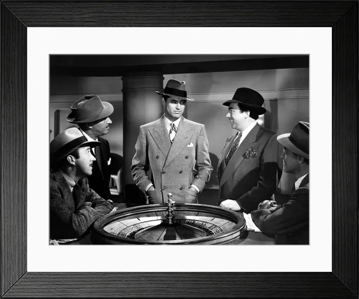 Framed Print : MR. LUCKY, Cary Grant, Alan Carney, 1943