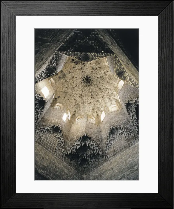 Framed Print : Alhambra. SPAIN. Granada. Alhambra. Sala de los Abencerrajes (Hall of the Abencerrages). Vault decorated with mocrabes. Hispano-Moresque art. Nasrid dynasty. Architecture