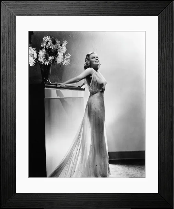 Framed Print : SARATOGA, Jean Harlow, in a gown by Dolly Tree, 1937 Framed Print : SARATOGA, Jean Harlow, in a gown by Dolly Tree, 1937