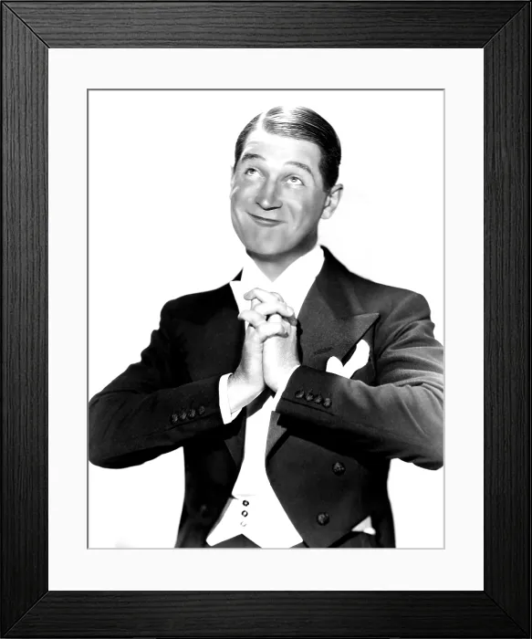 Framed Print : INNOCENTS OF PARIS, Maurice Chevalier, 1929 Framed Print : INNOCENTS OF PARIS, Maurice Chevalier, 1929
