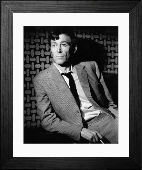 Framed Print : ROSEBUD, Peter O'Toole, 1975 Framed Print : ROSEBUD, Peter O'Toole, 1975