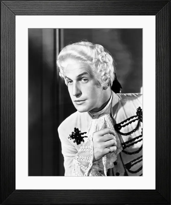 Framed Print : A ROYAL SCANDAL, Vincent Price, 1945, TM and copyright 20th Century Fox Film Corp. All rights reserved / Courtesy: Everett Collection Framed Print : A ROYAL SCANDAL, Vincent Price, 1945, TM and copyright 20th Century Fox Film Corp. All rights reserved / Courtesy: Everett Collection