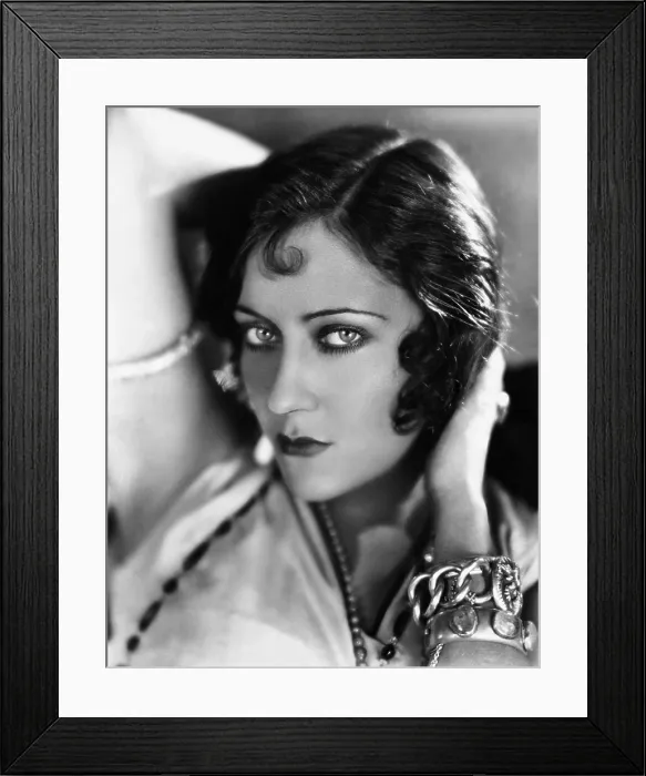 Framed Print : SADIE THOMPSON, Gloria Swanson, 1928 Framed Print : SADIE THOMPSON, Gloria Swanson, 1928