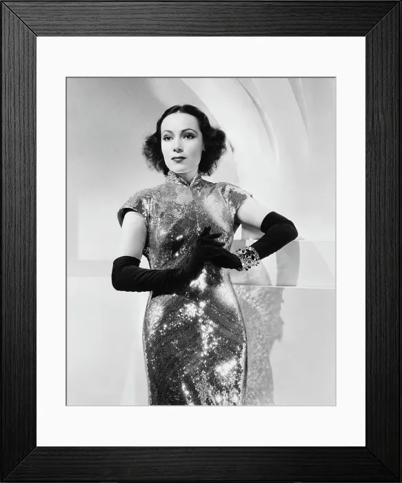 Framed Print : INTERNATIONAL SETTLEMENT, Dolores del Rio, 1938, TM & Copyright 20th Century Fox Film Corp. / courtesy Everett Collection