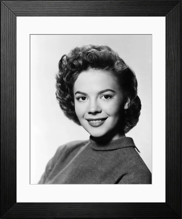 Framed Print : REBEL WITHOUT A CAUSE, Natalie Wood, 1955 Framed Print : REBEL WITHOUT A CAUSE, Natalie Wood, 1955