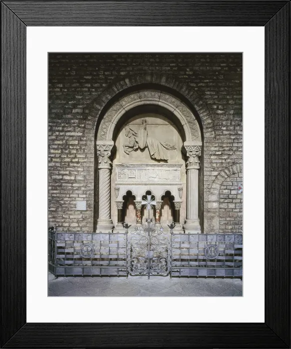 Framed Print : Ramon Berenguer III (1082-1131). Sepulchre made in 1893 in which is contained the sarcophagus of 12th c. SPAIN. CATALONIA. GERONA. Ripoll. Monastery of Santa Mara de Ripoll