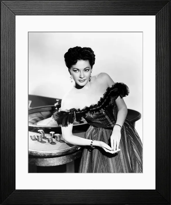 Framed Print : SCARLET ANGEL, Yvonne De Carlo, 1952 Framed Print : SCARLET ANGEL, Yvonne De Carlo, 1952
