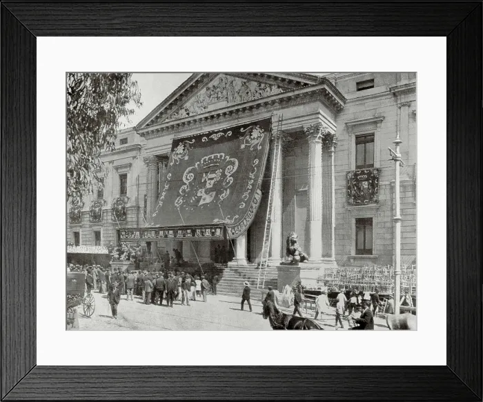 Framed Print : SPAIN. Madrid. Spain (1902). Alfonso XIII sweating the Constitution (17th May 1902). Outside of the Congress. AISA / Everett Collection**US SALES ONLY**