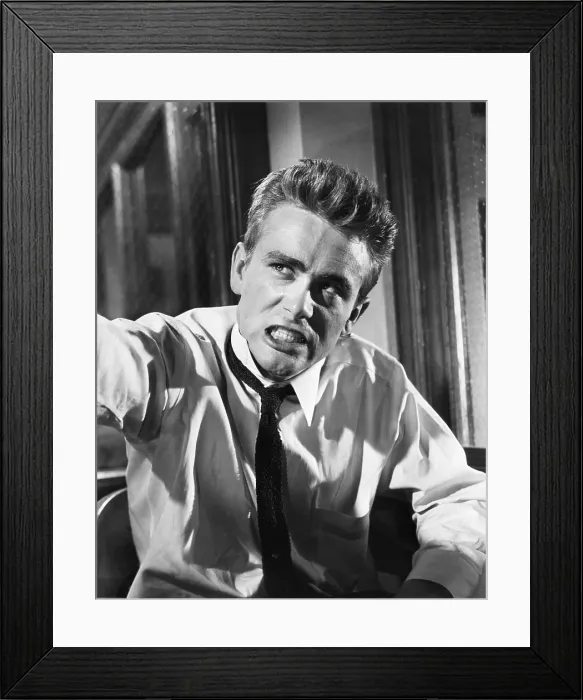 Framed Print : REBEL WITHOUT A CAUSE, James Dean, 1955 Framed Print : REBEL WITHOUT A CAUSE, James Dean, 1955