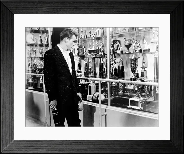 Framed Print : REBEL WITHOUT A CAUSE, James Dean, 1955