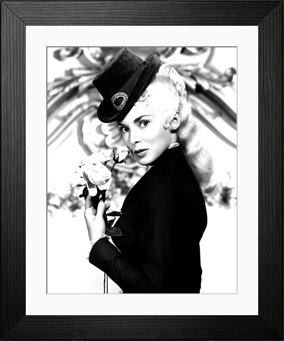 Framed Print : SCARAMOUCHE, Janet Leigh, 1952