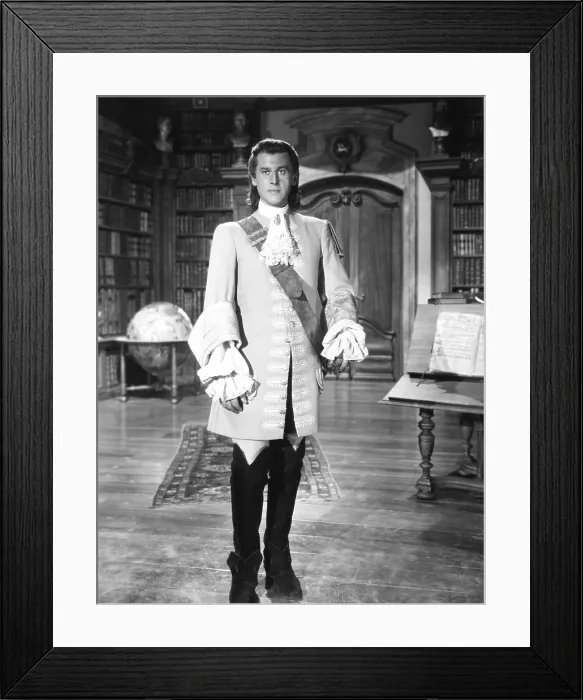 Framed Print : SCARAMOUCHE, Stewart Granger, 1952