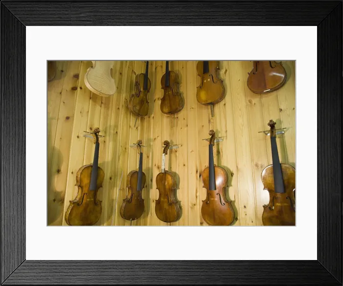 Framed Print : ITALY. Cremona. Luthier's workshop. String instruments: selling of violins. AISA / Everett Collection**US SALES ONLY**