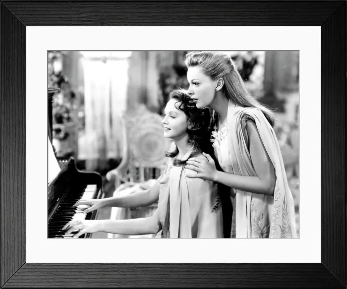 Framed Print : MEET ME IN ST. LOUIS, Lucille Bremer, Judy Garland, 1944