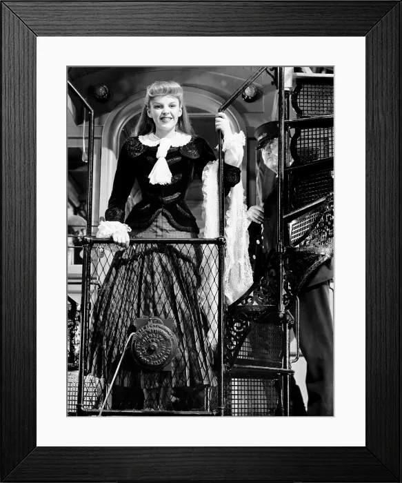 Framed Print : MEET ME IN ST. LOUIS, from left, Judy Garland, Robert Emmett O'Connor, 1944