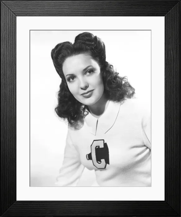 Framed Print : RISE AND SHINE, Linda Darnell, 1941, TM & Copyright 20th Century Fox Film Corp. / courtesy Everett Collection Framed Print : RISE AND SHINE, Linda Darnell, 1941, TM & Copyright 20th Century Fox Film Corp. / courtesy Everett Collection