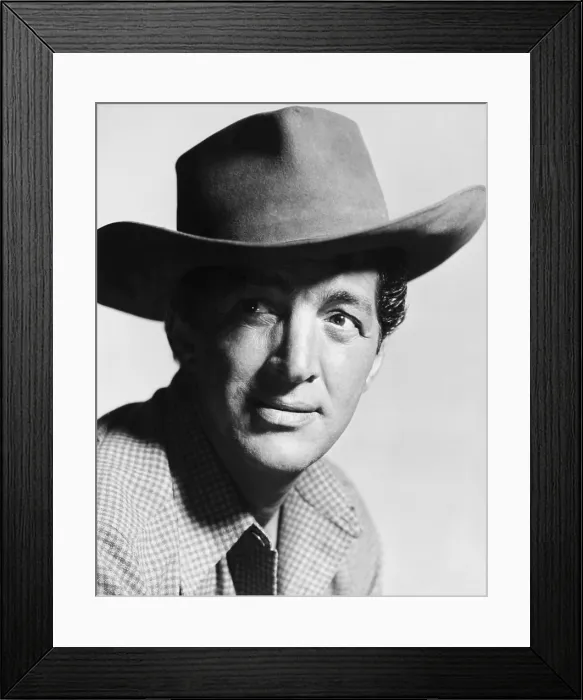 Framed Print : RIO BRAVO, Dean Martin, 1959 Framed Print : RIO BRAVO, Dean Martin, 1959