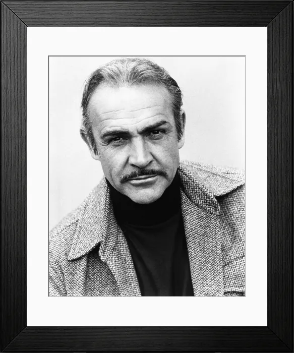 Framed Print : METEOR, Sean Connery, 1979, American International / courtesy Everett Collection