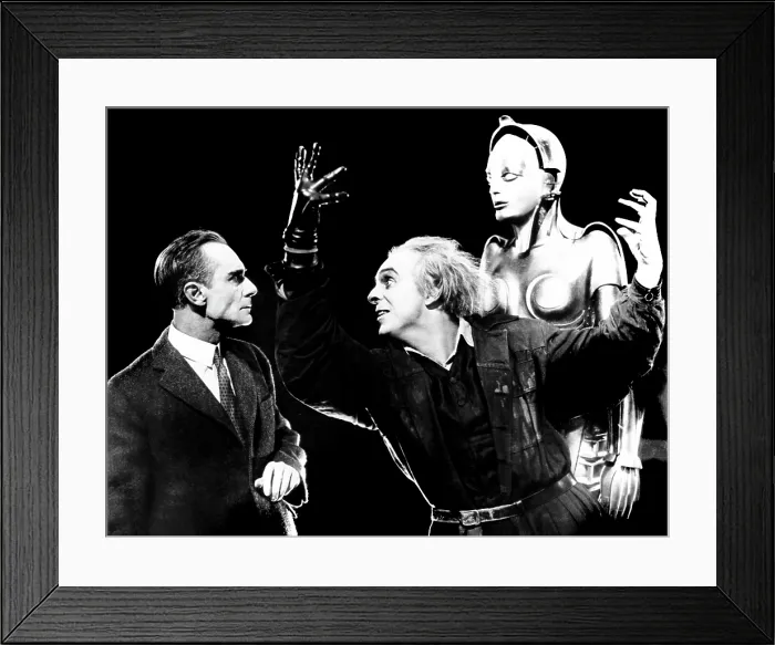Framed Print : METROPOLIS, Rudolf Klein-Rogge, robot, 1927 Framed Print : METROPOLIS, Rudolf Klein-Rogge, robot, 1927