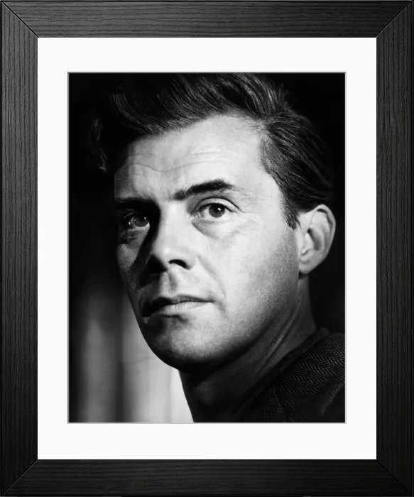 Framed Print : THE MIND BENDERS, Dirk Bogarde, 1963