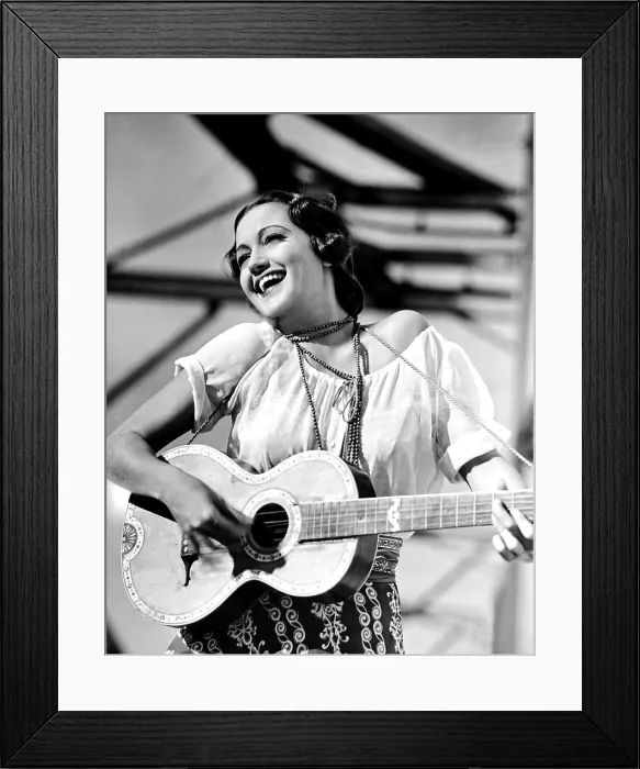 Framed Print : ROAD TO SINGAPORE, Dorothy Lamour, 1940 Framed Print : ROAD TO SINGAPORE, Dorothy Lamour, 1940