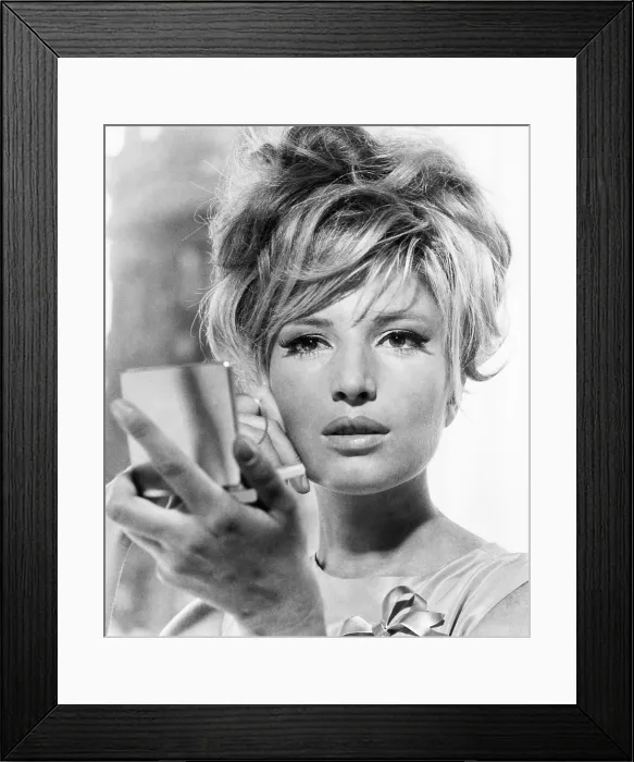 Framed Print : MODESTY BLAISE, Monica Vitti, 1966, (c) 20th Century Fox, TM & Copyright  /  Courtesy: Everett Collection