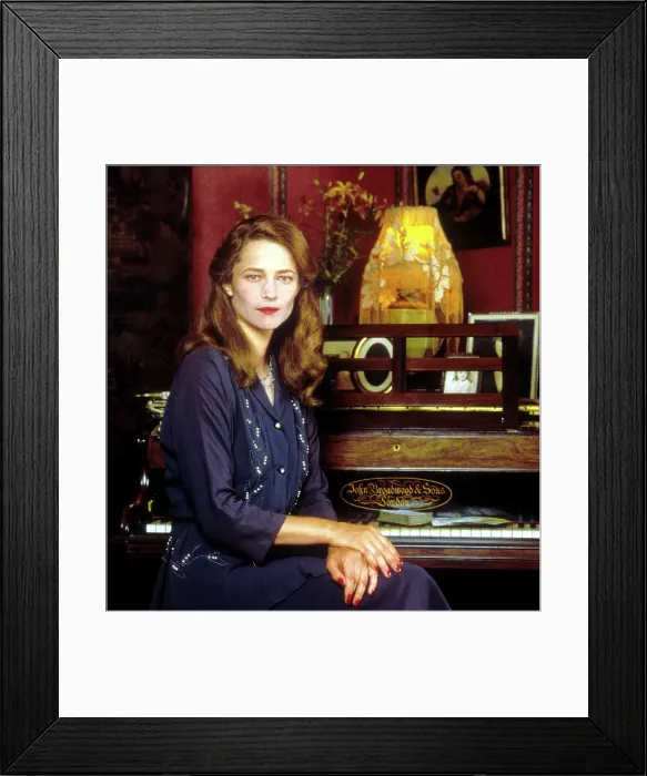 Framed Print : ANGEL HEART, Charlotte Rampling, 1987, TriStar / courtesy Everett Collection