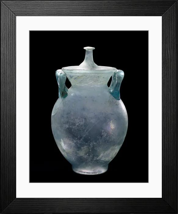 Framed Print : Urn with lid. 1st-2nd c. Roman art. Early Empire. Glass and Crystal. SPAIN. Madrid. National Museum of Archaeology. Proc: ITALY. Pompeii. AISA / Everett Collection**US SALES ONLY**