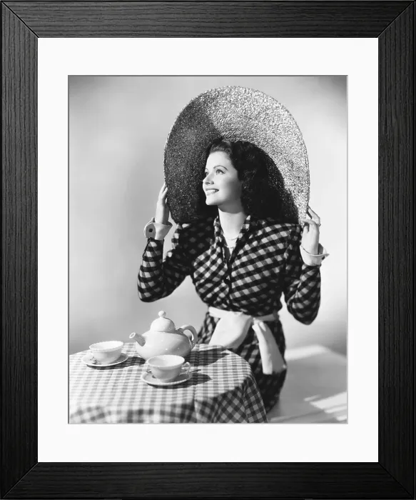 Framed Print : RULERS OF THE SEA, Margaret Lockwood, 1939