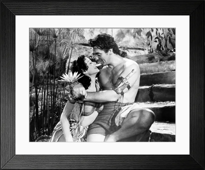 Framed Print : SAMSON AND DELILAH, from left, Hedy Lamarr, Victor Mature, 1949