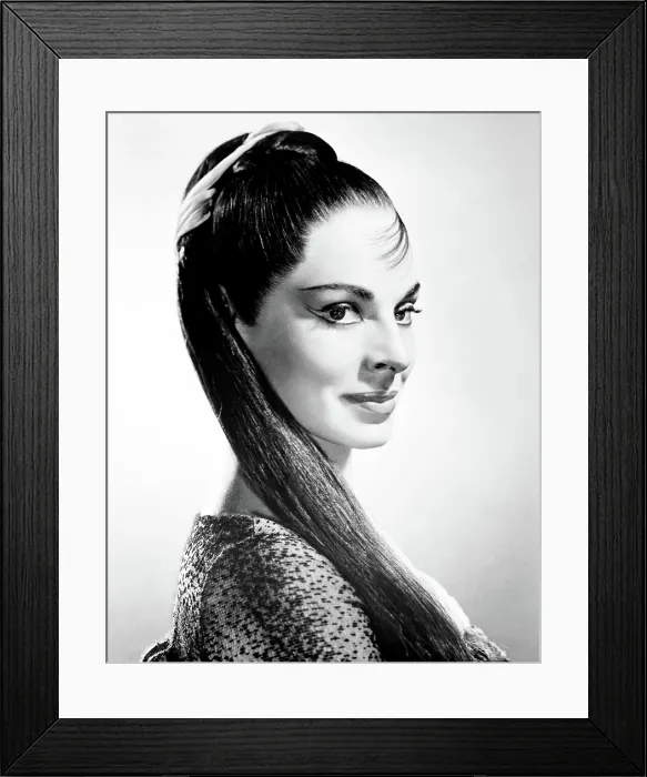Framed Print : MOONFLEET, Viveca Lindfors, 1955