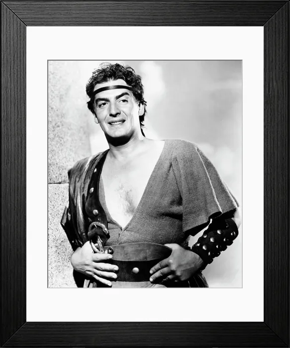 Framed Print : SAMSON AND DELILAH, Victor Mature, 1949 Framed Print : SAMSON AND DELILAH, Victor Mature, 1949