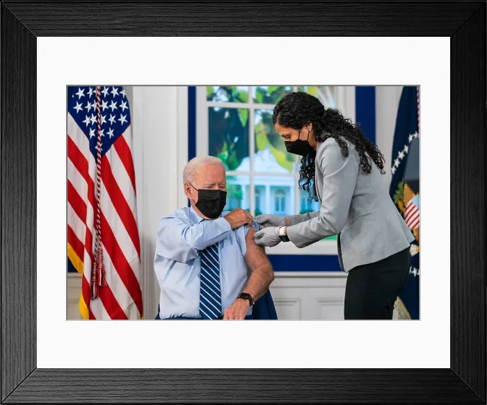 Framed Print : President Joe Biden receives a COVID-19 booster shot to promote the third inoculation against the corona virus borne respiratory disease, Sept. 27, 2021 (BSLOC_2021_15_5) Framed Print : President Joe Biden receives a COVID-19 booster shot to promote the third inoculation against the corona virus borne respiratory disease, Sept. 27, 2021 (BSLOC_2021_15_5)